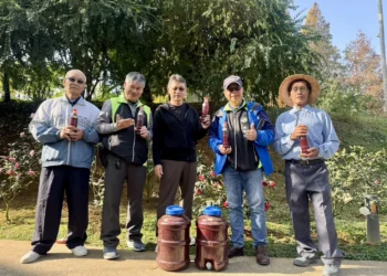 從土地出發看見永續發展    高雄市農業微生物光合菌教育發展協會；農場體驗暨會員大會