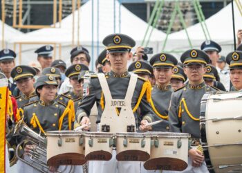 軍樂快閃對決！嘉義管樂節首迎陸海空三軍樂隊　街頭Battle震憾全場