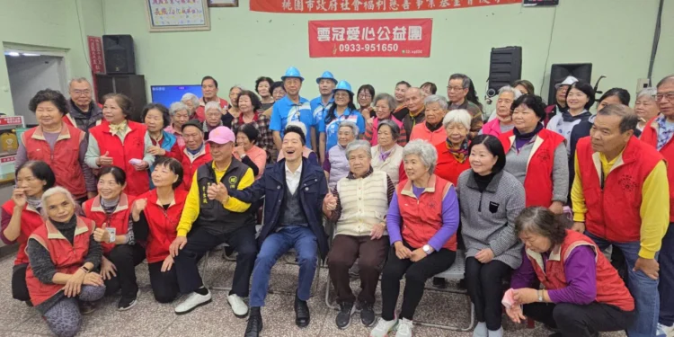 何志偉走訪桃園喊長者健康值得年年被愛 拋「假牙每年維修」補助 1 IMG 6563 N3raqb