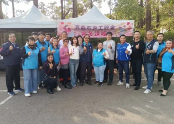 國民黨嘉義市青工總會寒冬送暖　溫馨物資助弱勢家戶安心過冬