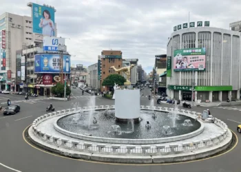 嘉義市地標《KANO》投手雕像26日暫拆除　原創團隊接手展開修復