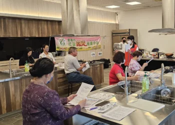 對抗肌少症　嘉義市推一對一運動營養諮詢守護長者健康