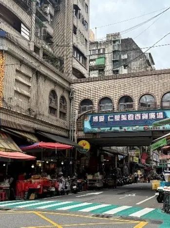 打造舒適購物空間 仁博愛市場2樓空調汰換工程展開 1 S__295993348_0
