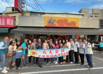 「世界炸雞」夏林創始店正式開幕，從台灣出發，把世界炸給你吃