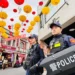 迪化年貨大街將開跑 北市警全面動員守護年節安全 13 迪化年貨大街將開跑 北市警全面動員守護年節安全