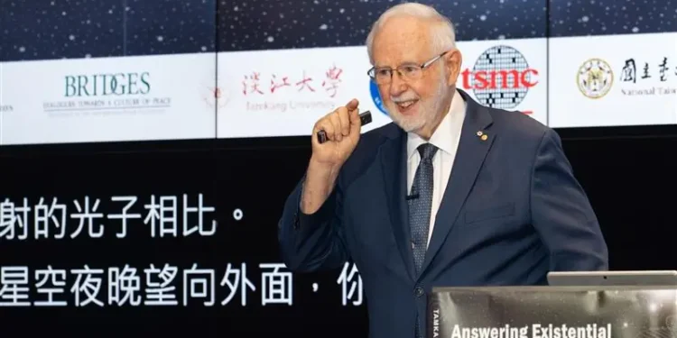 淡大與證基會簽訂MOU 攜手培育綠領金融人才 1 waterimg 3