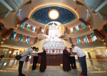 馬年看海走春秘境 靈鷲山打造「馬上有福」8大祈福點