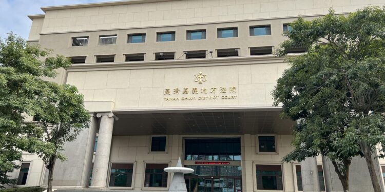 嘉警風紀蒙塵!分隊長涉洩密包庇電玩業者 財產來源不明1200萬遭收押 1 04234