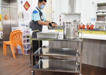 減班休息到穩定就業 他轉戰長照 勞動部職務再設計成神隊友 7 減班休息到穩定就業 他轉戰長照 勞動部職務再設計成神隊友