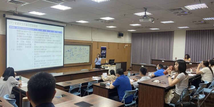 強化科技廉政防線 嘉義縣政府政風處舉辦「資通安全稽核實務」研習 1 1 119 scaled 1