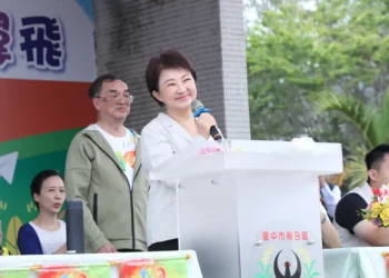 烏日國小110週年校慶熱鬧登場！　盧市長幽默「三句話」親祝賀