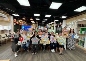 科技點亮閱讀力 中市攜手八方雲集打造AI智慧圖書館 10 科技點亮閱讀力 中市攜手八方雲集打造AI智慧圖書館