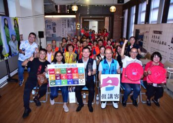 志工是台灣最美的風景! 　東勢客家園區暫別感恩會 「一道彩虹」深印人心