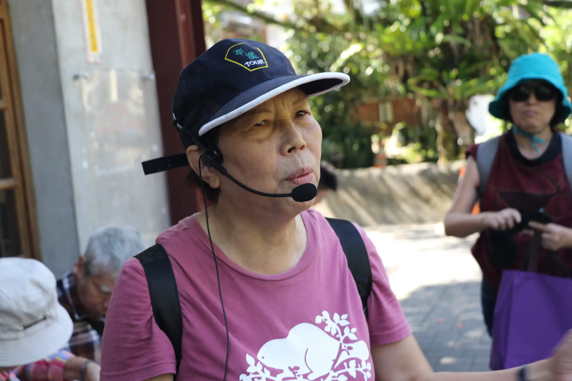 平溪「菁桐女路」刻印煤礦的興衰 導覽員楊桂馨訴說親人故事 見證女性的堅毅 1 1111111 1