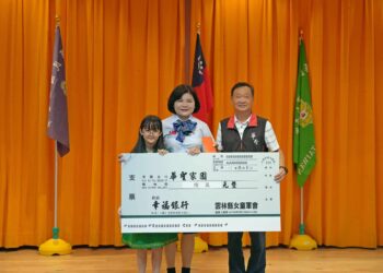 張麗善縣長與女童軍歡慶佳節　鼓勵服務學習培養未來人才