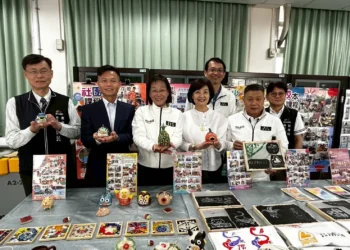 台中善水國中小展現老少共學新典範　雲林縣副縣長謝淑亞率團參訪 交流中介教育成果