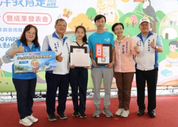 南投縣「落實數位學習、在地觀光結合戶外海洋教育」成果豐碩