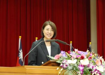 警察節將屆　許縣長表揚績優員警