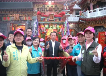 後潭鎮福宮天上聖母祈安遶境啟程　翁章梁恭迎起駕