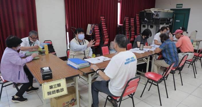 台南首場高齡駕駛人一站式換照服務啟動 年底前37區全面巡迴辦理 1 9287e42c a37d 4408 8888 b6a190e4b5a0@710x470