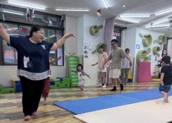 親子感統遊戲療育過動兒　新北第3區早療中心協助家長　刺激幼兒學習