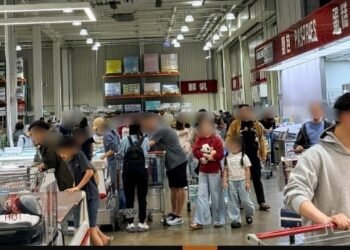兒童節帶動買氣好市多湧人潮　玩具區擠爆孩子許願就是要這隻