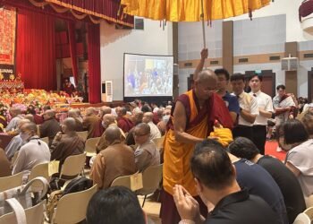 嘉察法王7月31日劍潭啟建三日大法會  時輪三本尊灌頂、800年的篤布巴聖像加持　