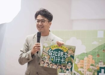 沈伯洋否認提蓋步道　北市府秒秀逐字稿反擊