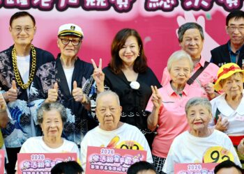 超狂！95歲爭霸基隆樂活銀星　500長者共3.7萬歲同台秀活力