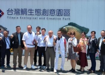 越南萬商西貢集團訪台取經 阮清史總裁率團深入考察產業 李建華總裁串聯產業資源 共探台越農漁與生技合作新契機 5 越南萬商西貢集團訪台取經 阮清史總裁率團深入考察產業 李建華總裁串聯產業資源 共探台越農漁與生技合作新契機