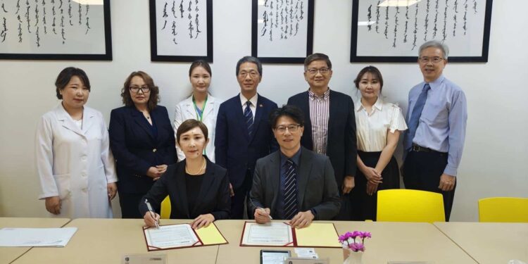 嘉基前進蒙古簽MOU 推動醫護培育與提升在地醫療量能 1 IMG 4629