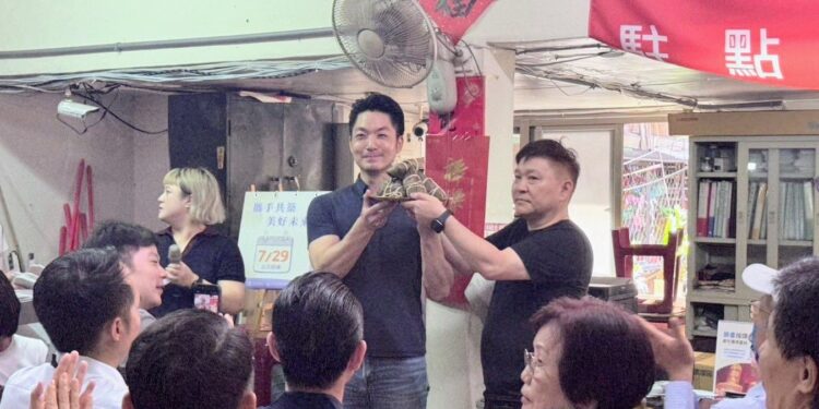 信維整宅都更迎曙光 蔣萬安走訪住戶盼優質團隊「粽」選出線 1 IMG 4801