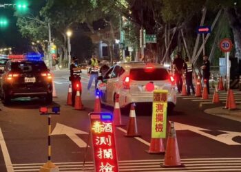 防堵毒駕釀禍 北市動員540警力設96攔檢點大掃蕩 4 防堵毒駕釀禍 北市動員540警力設96攔檢點大掃蕩