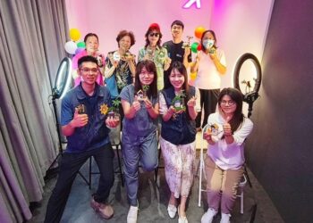 嘉市警結盟友善商家推防詐　長者手作檜意小屋學識詐