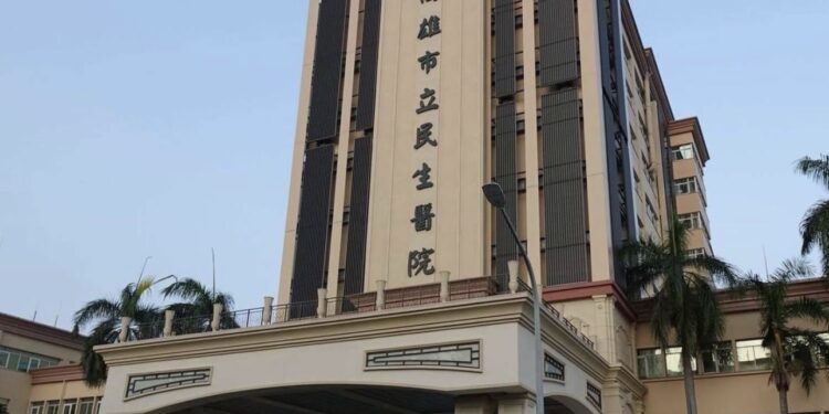 高雄民生醫院爆「院內集體感染」登革熱5人確診 急封病房噴藥「只出不進」 1 IMG 8303