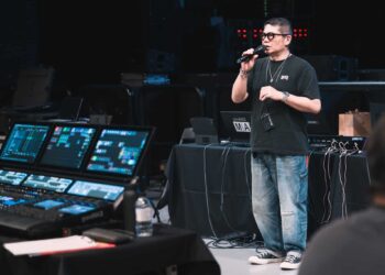高雄流行音樂中心人才培育計畫「高流系」 暑假推出音樂通識講座「超營養學分」 打造演唱會經濟音樂人才 邀請音樂網紅與業界職人 解讀日韓爆紅音樂洗腦密碼 5 高雄流行音樂中心人才培育計畫「高流系」 暑假推出音樂通識講座「超營養學分」 打造演唱會經濟音樂人才 邀請音樂網紅與業界職人 解讀日韓爆紅音樂洗腦密碼