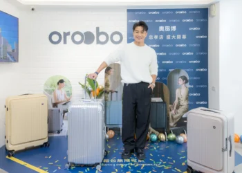 拉著行李箱上伸展台　郭彥均實測行走時尚新日常
