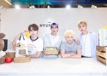 SEVENTOEIGHT「六缺二」出席品牌快閃店活動 掀粉絲集體暴動