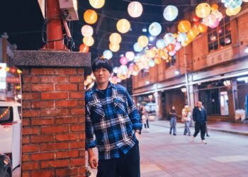 易桀齊化身音樂旅人 創作居住台北20載的溫暖記憶