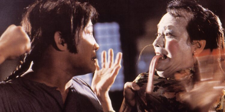 香港金像獎動作指導董瑋推薦的《鬼打鬼》（Encounter of the Spooky Kind），為洪金寶導演的靈幻武打開山之作，以港式笑料揉合茅山道術，集結硬橋硬馬的真功夫。 照片提供：台北電影節