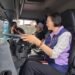 不鑽車縫莫搶先 避開內輪差風險 新北社會局與汽車貨運公會推廣高齡道安 14 不鑽車縫莫搶先 避開內輪差風險 新北社會局與汽車貨運公會推廣高齡道安