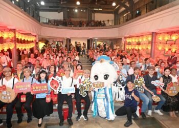 2026九份紅燈籠祭熱鬧登場 侯友宜邀民眾提燈夜遊 賞山城夜色 6 2026九份紅燈籠祭熱鬧登場 侯友宜邀民眾提燈夜遊 賞山城夜色
