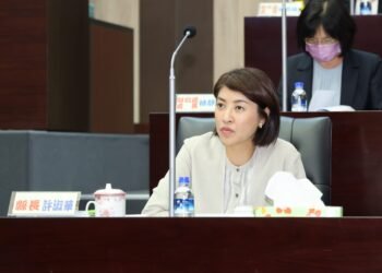 毒油事件引發食安疑慮 許淑華籲中央強化源頭管理 完善制度防堵食安漏洞 4 毒油事件引發食安疑慮 許淑華籲中央強化源頭管理 完善制度防堵食安漏洞