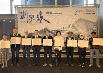 南科考古館《斷與續：鳥居龍藏與當代臺灣原住民族的對話》開展 珍貴手稿原件首度來臺