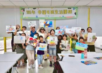 讓毛孩化身故事主角! 中市動保處「畫我家的毛小孩」溫馨開課 9 讓毛孩化身故事主角! 中市動保處「畫我家的毛小孩」溫馨開課