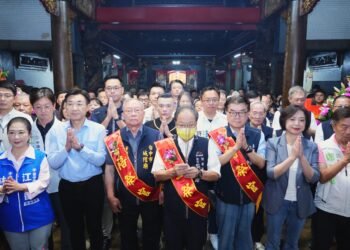 百年官建城隍廟迎城隍聖誕！　民政局長祈願市民平安、百業興旺