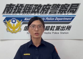 自小客車酒駕跨越雙黃線與對向之遊覽車發生對撞事故 5 自小客車酒駕跨越雙黃線與對向之遊覽車發生對撞事故