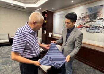 慶福基金會捐逾萬件涼爽衣 助北市弱勢清涼度夏 9 慶福基金會捐逾萬件涼爽衣 助北市弱勢清涼度夏