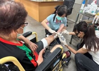 嘉義縣推動醫療零距離!梅山衛生所首接跨院轉銜 87歲嬤就近換藥安心復原 8 嘉義縣推動醫療零距離!梅山衛生所首接跨院轉銜 87歲嬤就近換藥安心復原