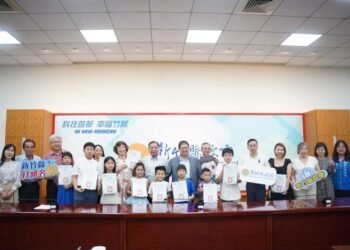 北臺灣客語講故事比賽竹縣學子成績優異 縣長楊文科頒獎表揚